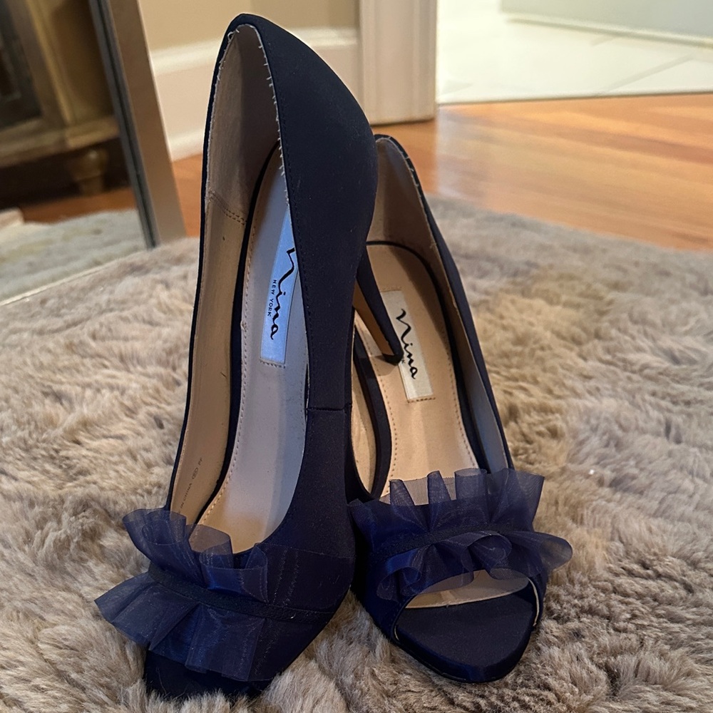 Nina Women's Elegant Navy Satin Heels